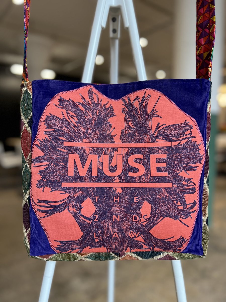 Muse Tshirt crossbody bag orange purple 