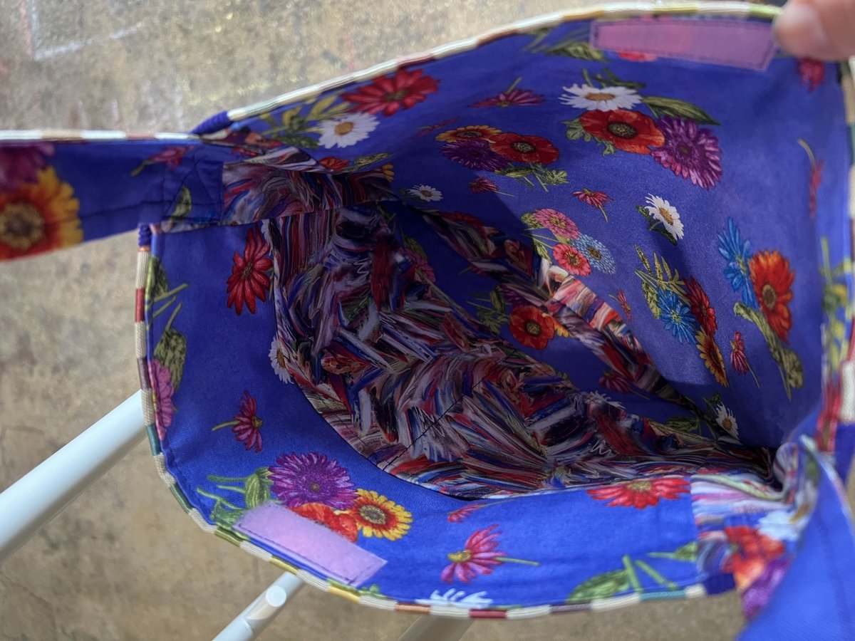 Amsterdam tshirt crossbody bag