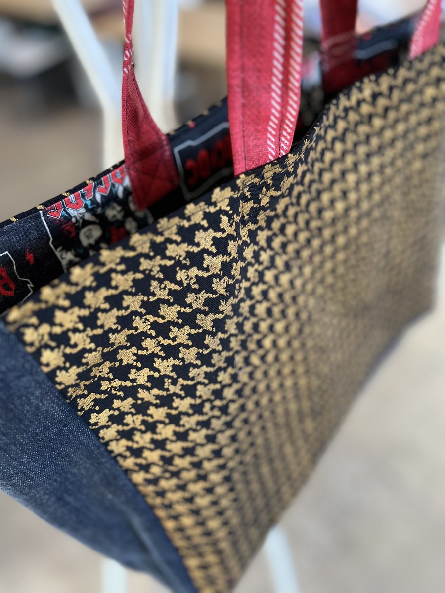 ACDC Tshirt market bag