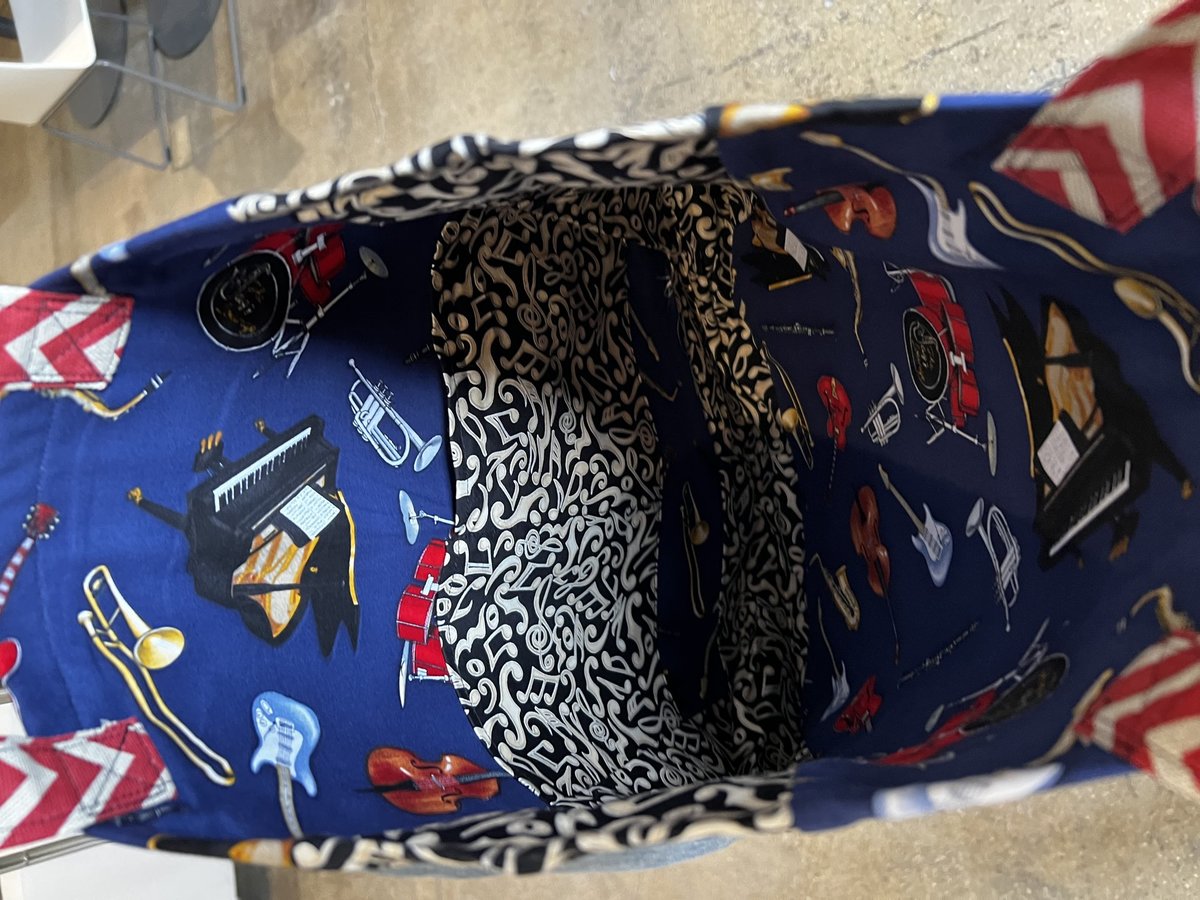Guitar tshirt market bag